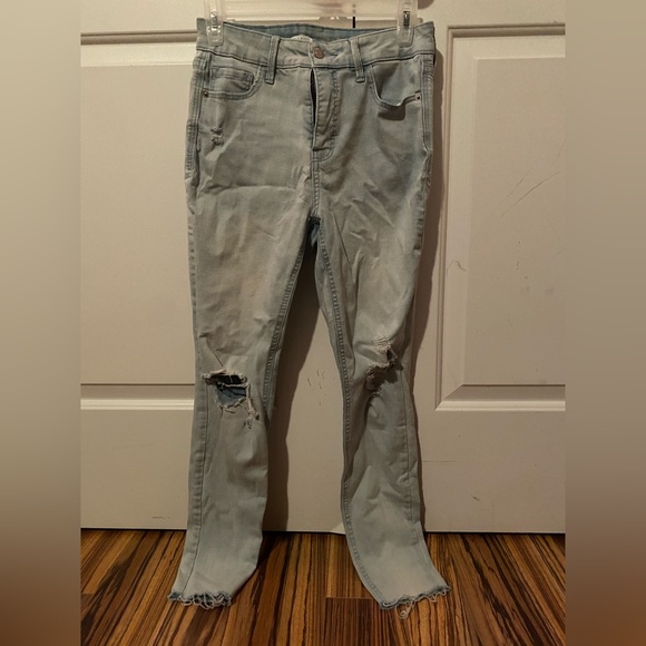 Light Blue Old Navy Jeans​ - Picture 1 of 4